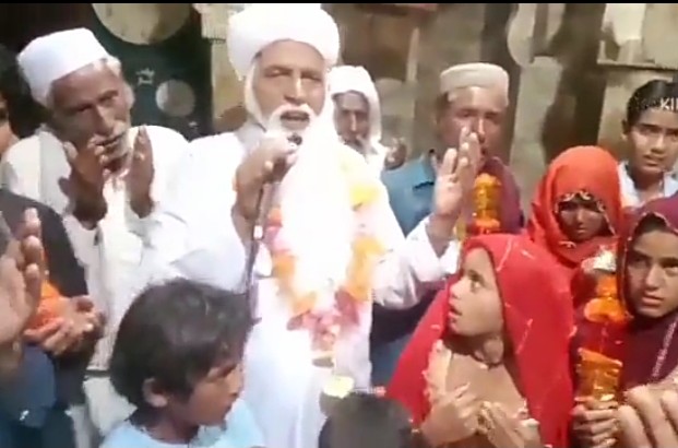 नूर मुस्तफ़ा मस्जिद में सूफ़ी संतों द्वारा: एक सिंधी हिंदू परिवार पर दबाव और धर्मांतरण