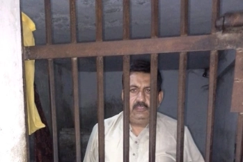 सियालकोट🇵🇰 में ईसाई युवक की बर्बर हत्या ने पुलिस बर्बरता और अल्पसंख्यकों पर अत्याचार को लेकर पूरे देश में आक्रोश भड़का दिया।