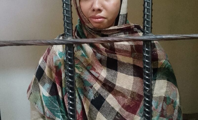 बलूचिस्तान 🇵🇰 में एक युवा ईसाई महिला यौन उत्पीड़न का विरोध करने के बाद प्रतिशोध का सामना कर रही है